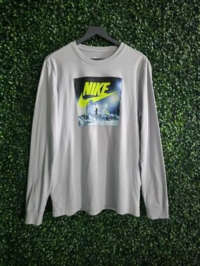 Nike Men's Gray LongSleeve Shirts Size L